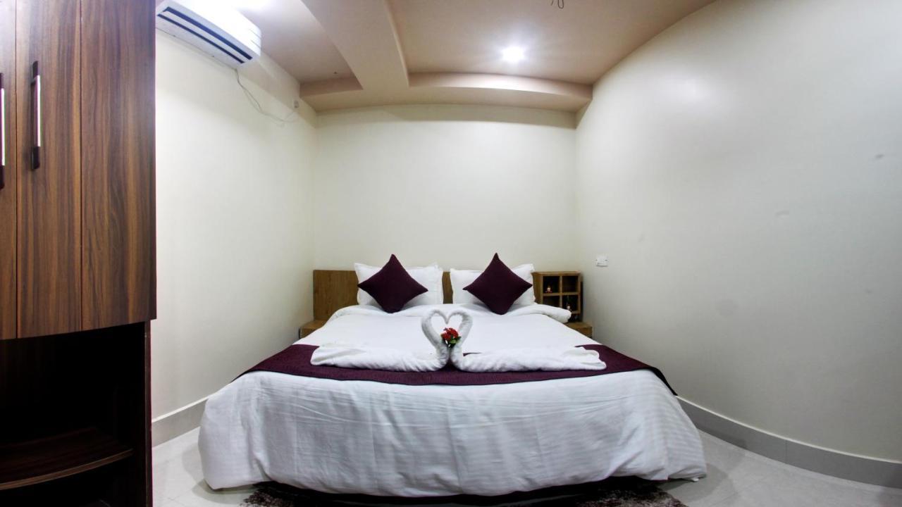 Отель Bharalu Residency Гувахати Экстерьер фото